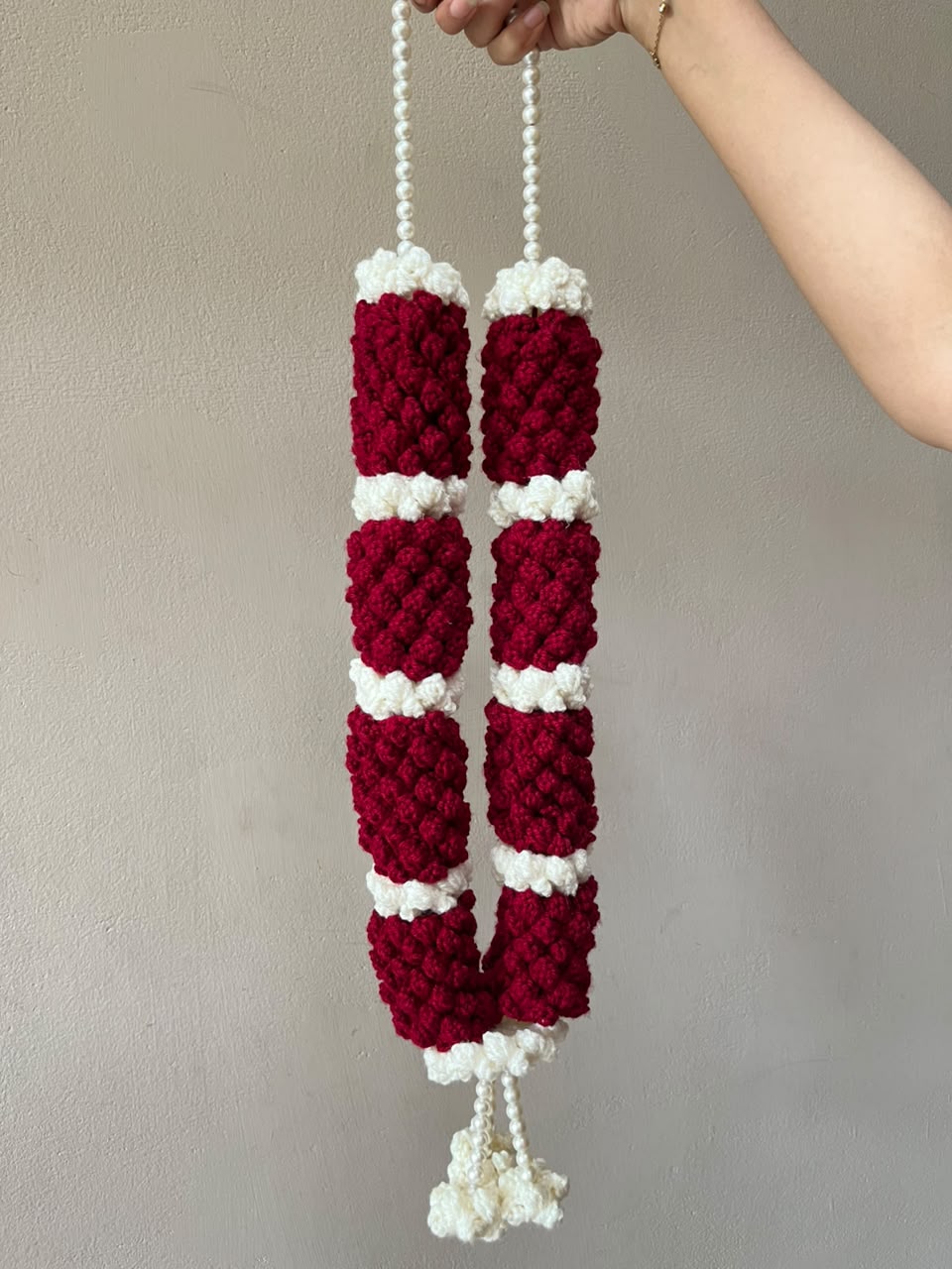 Handmade crochet bridal haar in maroon and ivory with pearl detailing